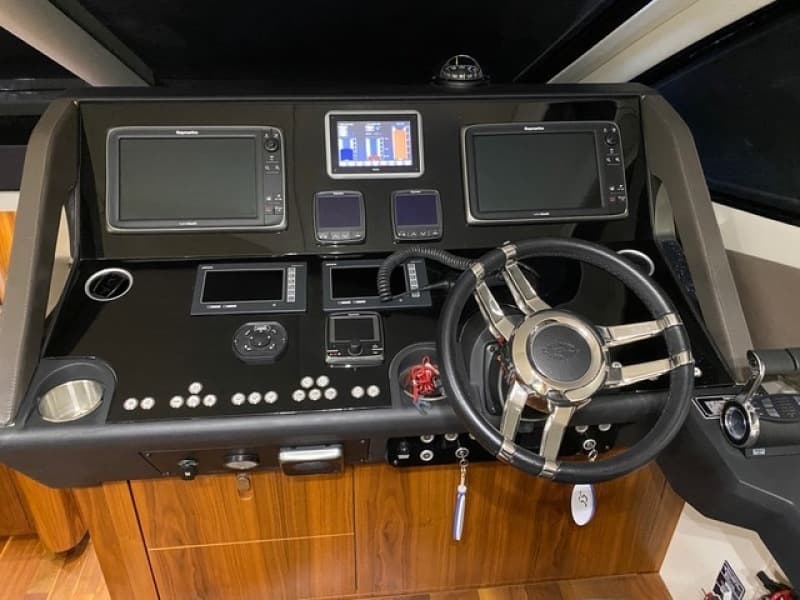 2015 Sunseeker Manhattan 55