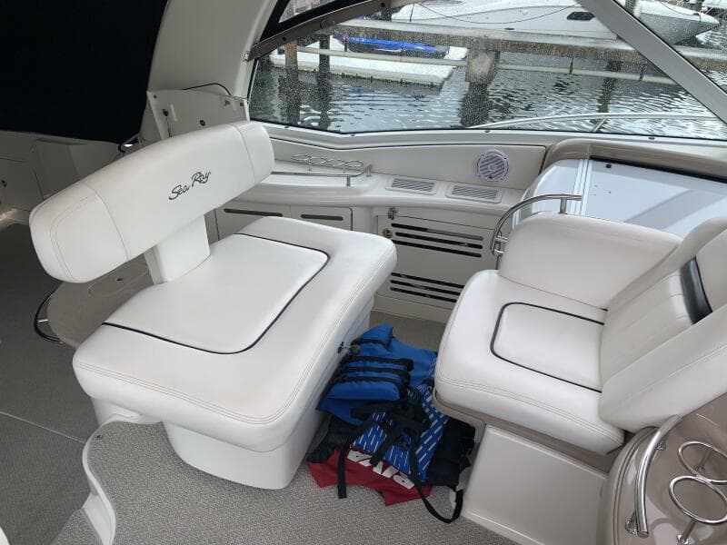 2005 Sea Ray 500 Sundancer