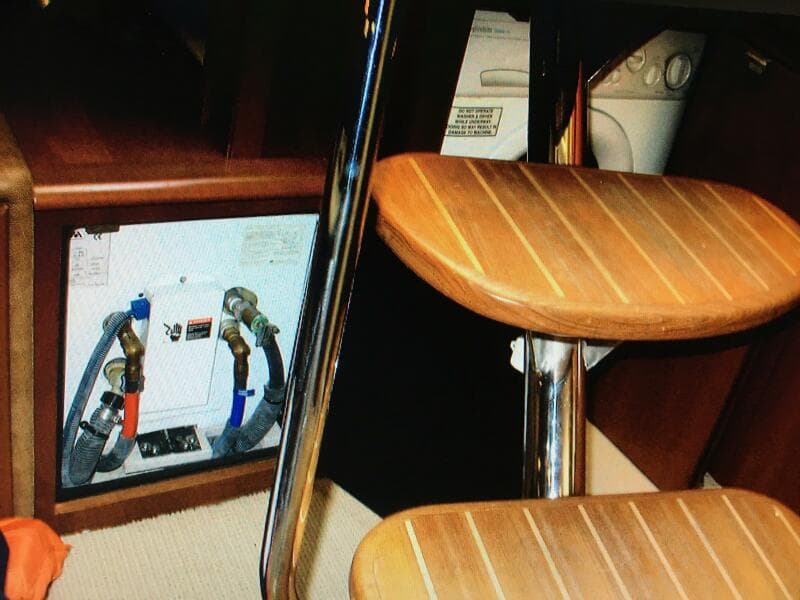 2005 Sea Ray 500 Sundancer