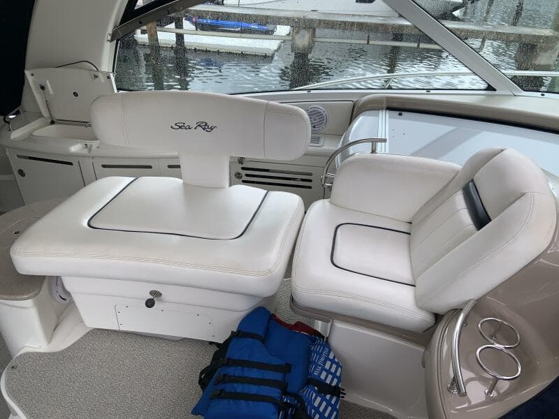 2005 Sea Ray 500 Sundancer