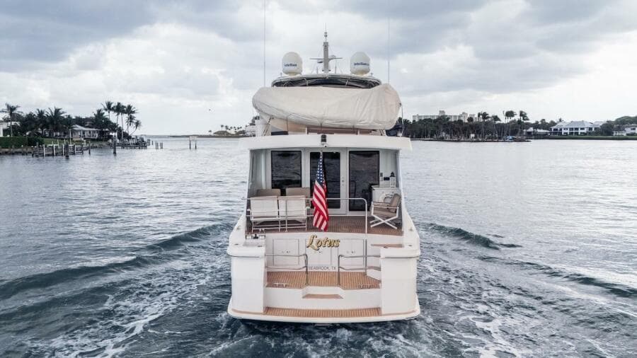 1998 Hatteras Sport Deck