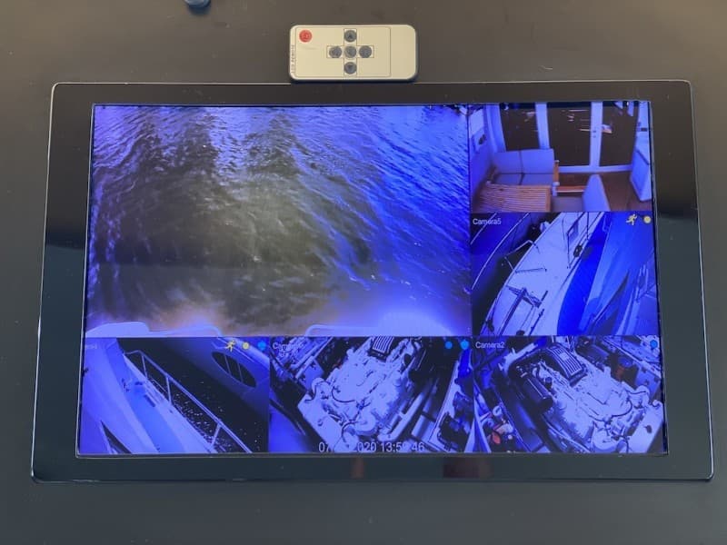 1998 Hatteras Sport Deck