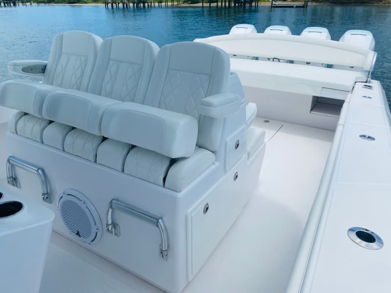 2019 Bahama 41 - Photo 6