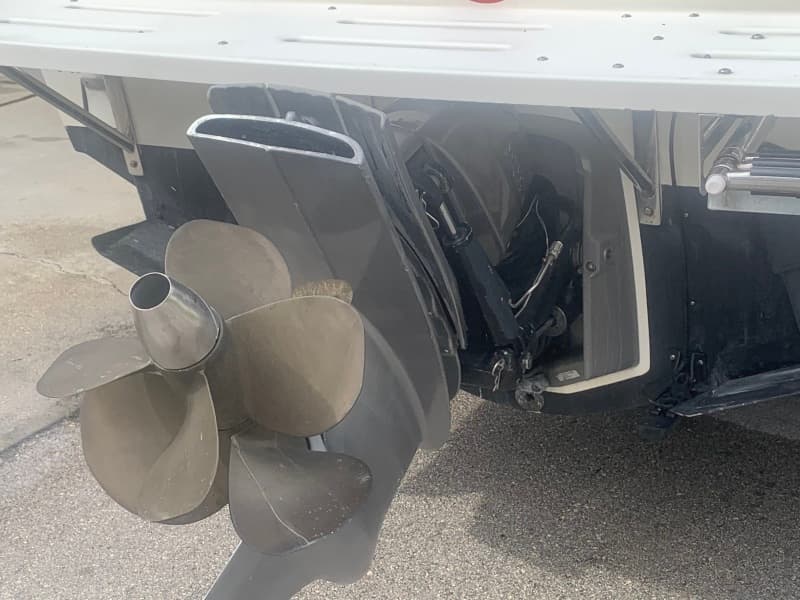 2006 Albemarle 242 Center Console