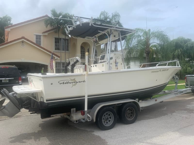 2006 Albemarle 242 Center Console