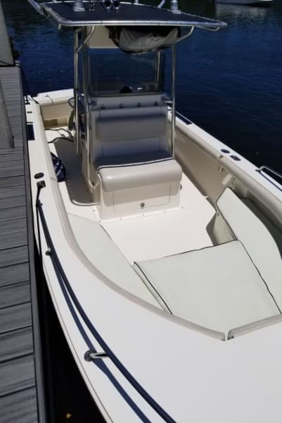 2006 Albemarle 242 Center Console
