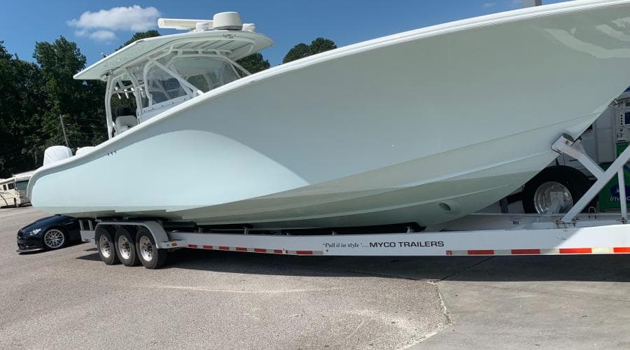 2013 Yellowfin 42 - Starboard profile
