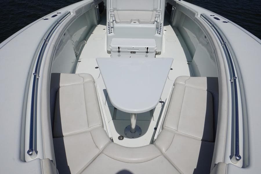 2013 Yellowfin 42 - deck