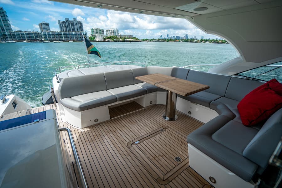 2019 Sunseeker Predator