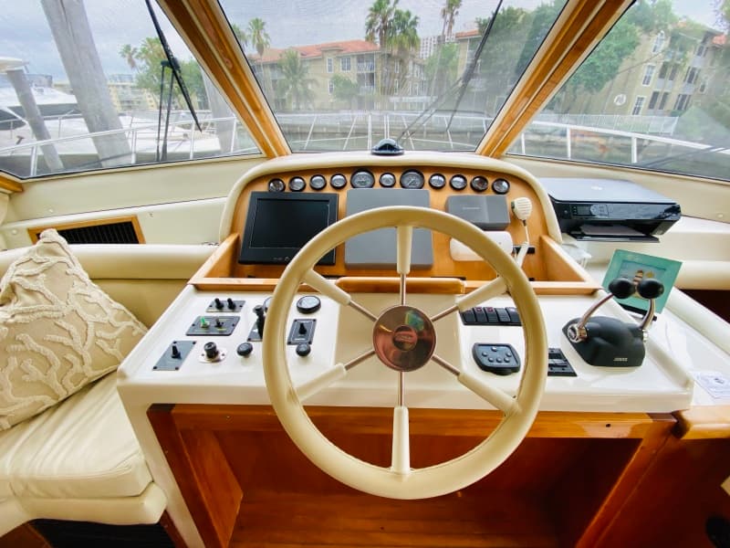 2003 Navigator 5700 Rival