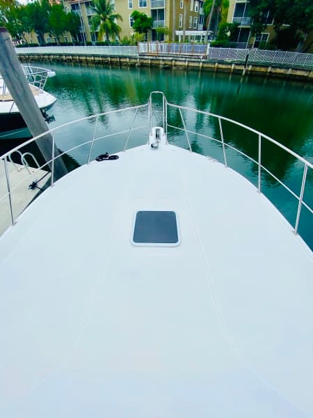 2003 Navigator 5700 Rival