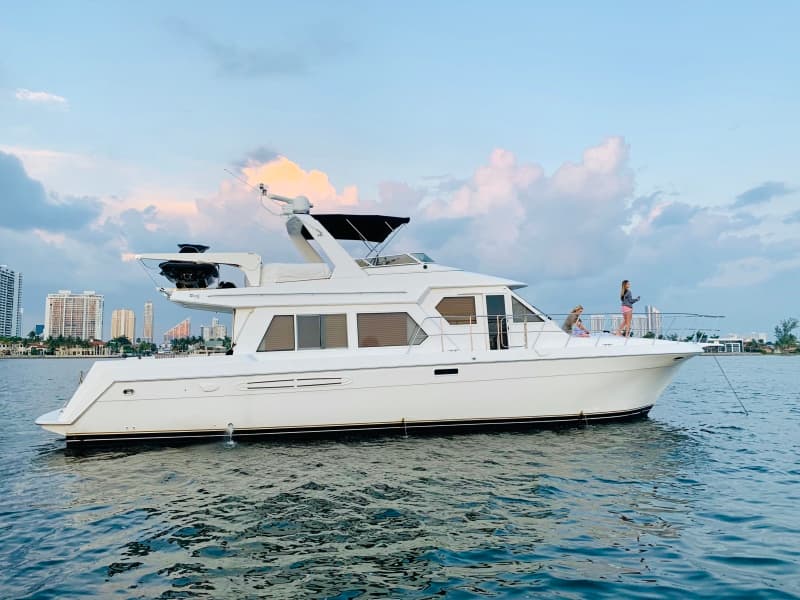 2003 Navigator 5700 Rival