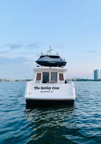 2003 Navigator 5700 Rival