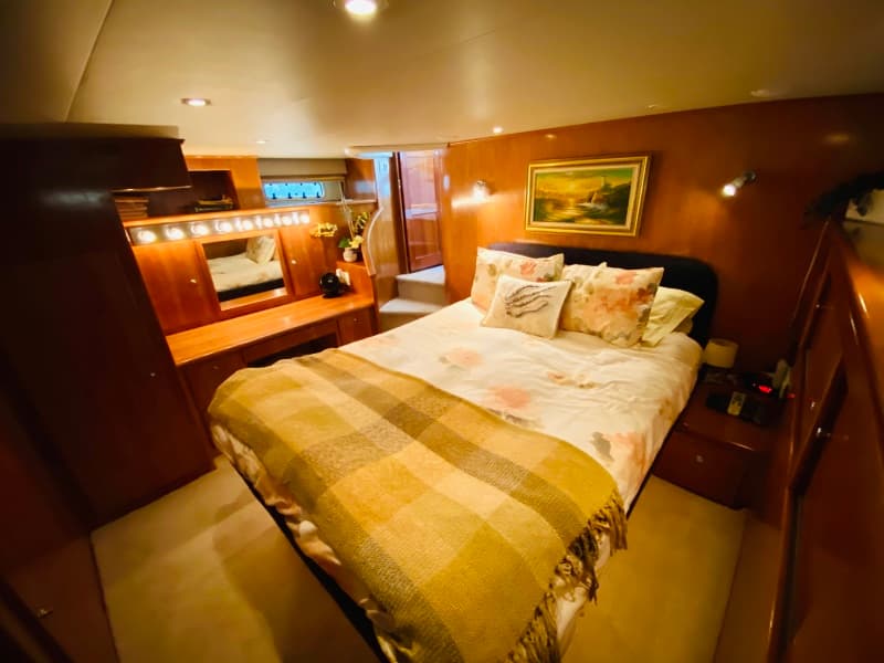 2003 Navigator 5700 Rival