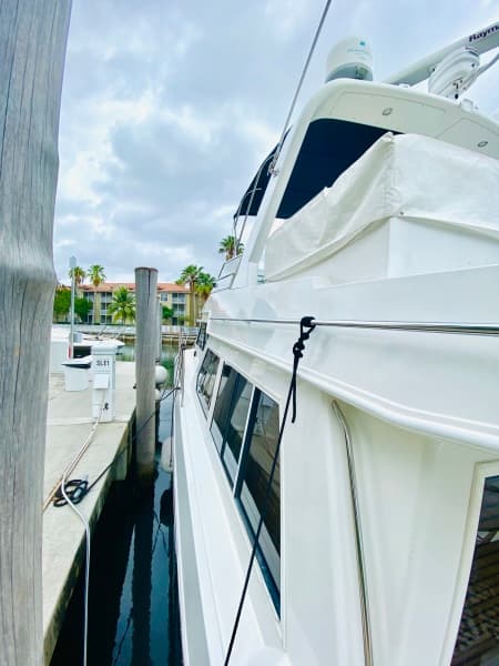 2003 Navigator 5700 Rival