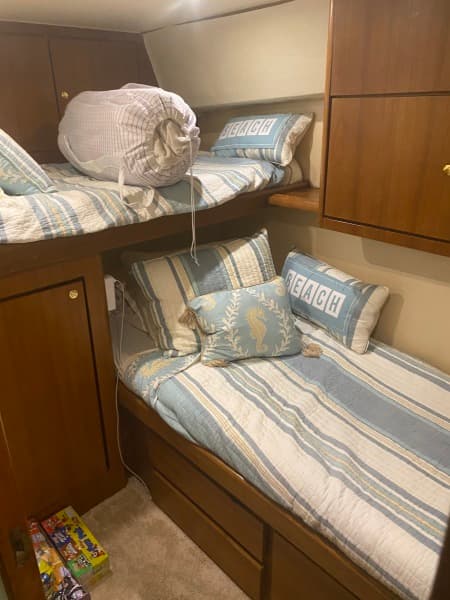 1997 Ocean Yachts Super Sport