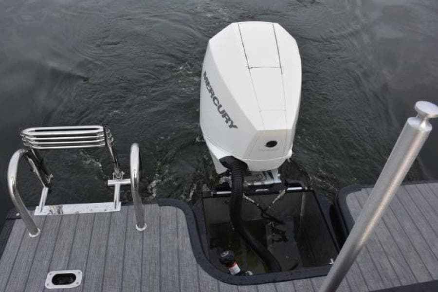 2025 Starcraft SLS 1