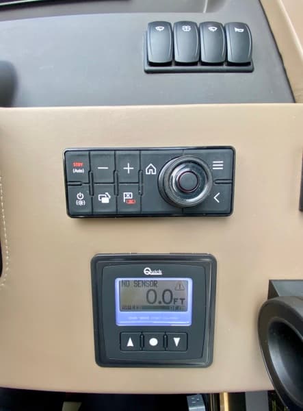 2018 Azimut Flybridge