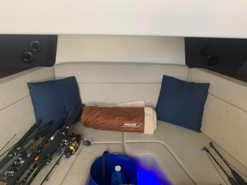 2017 Boston Whaler 420 Outrage