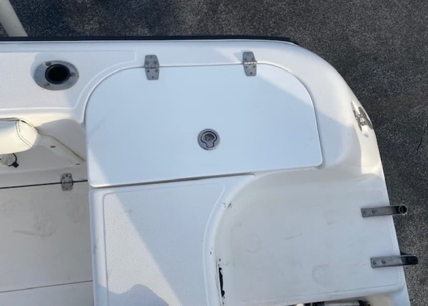 2001 Century 2300 Walkaround