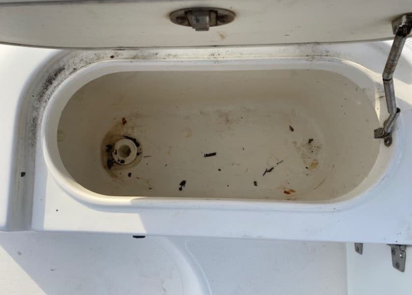 2001 Century 2300 Walkaround