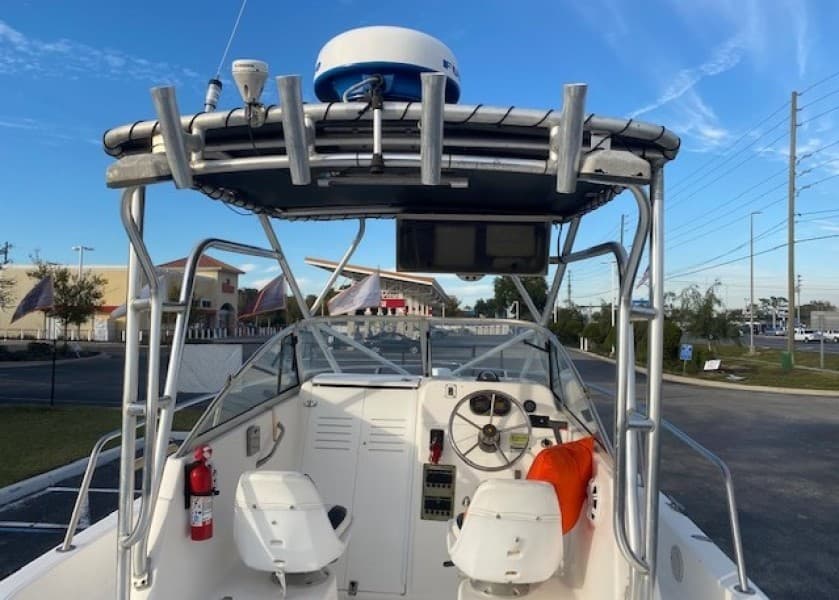 2001 Century 2300 Walkaround