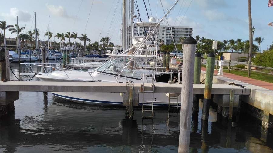 2007 Luhrs 31 Open
