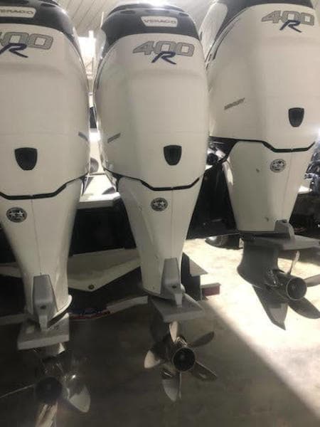 2019 Midnight Express 39 Cuddy