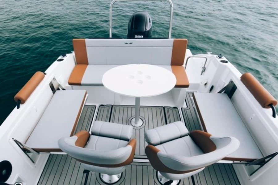 2026 Beneteau Flyer 7 Spacedeck