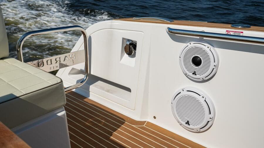 2025 Pardo Yachts 38 Walkaround - Photo 11