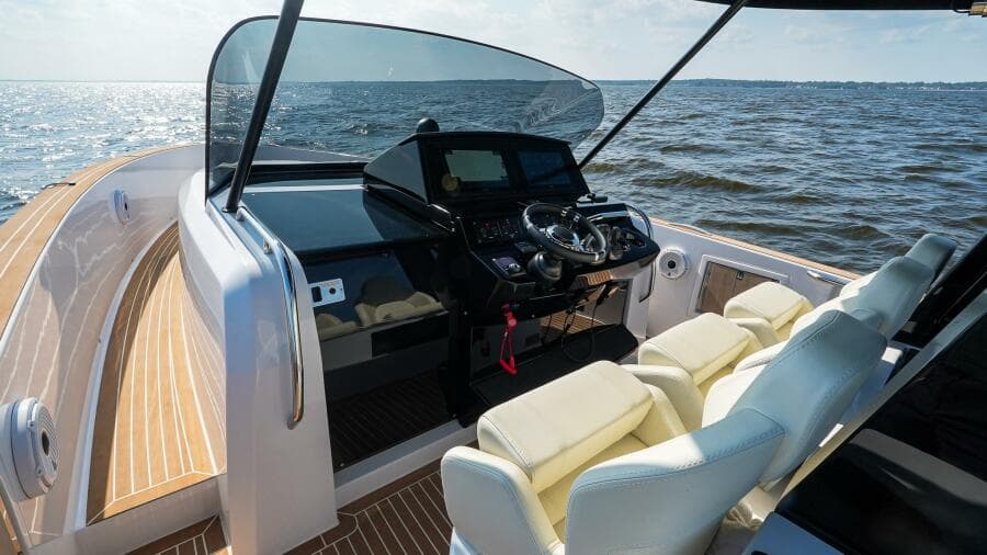 2025 Pardo Yachts 38 Walkaround - Photo 26