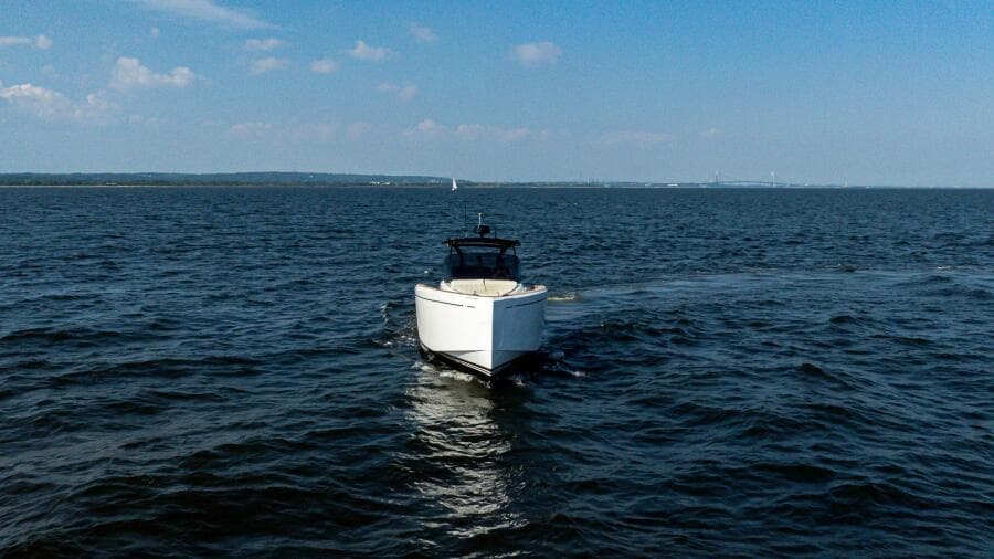 2025 Pardo Yachts 38 Walkaround - Photo 4