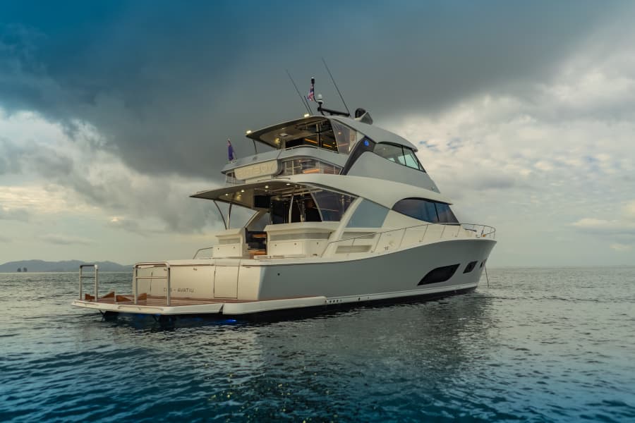 2019 Riviera 68 Sport Motor Yacht