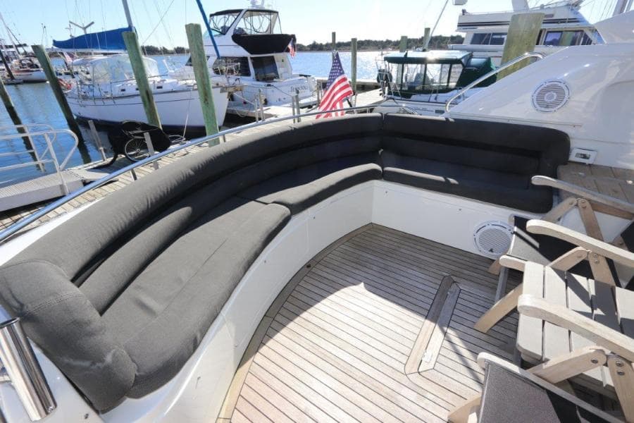 2004 Sunseeker Predator