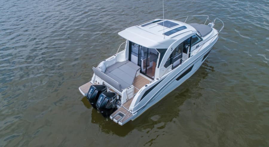 2025 Beneteau Antares 9