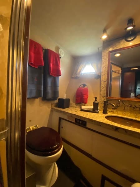 1986 Hatteras Sport Fish Convertible