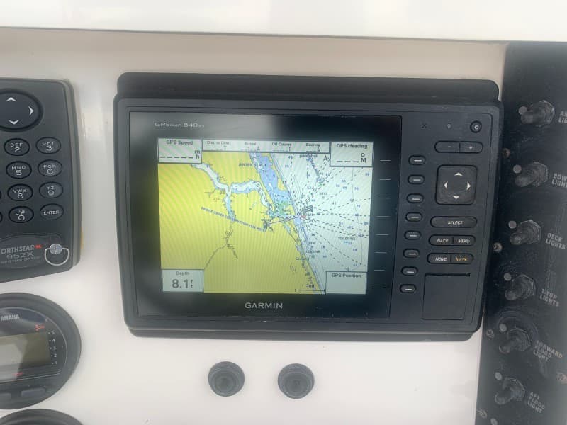 2001 Venture 34 Center Console