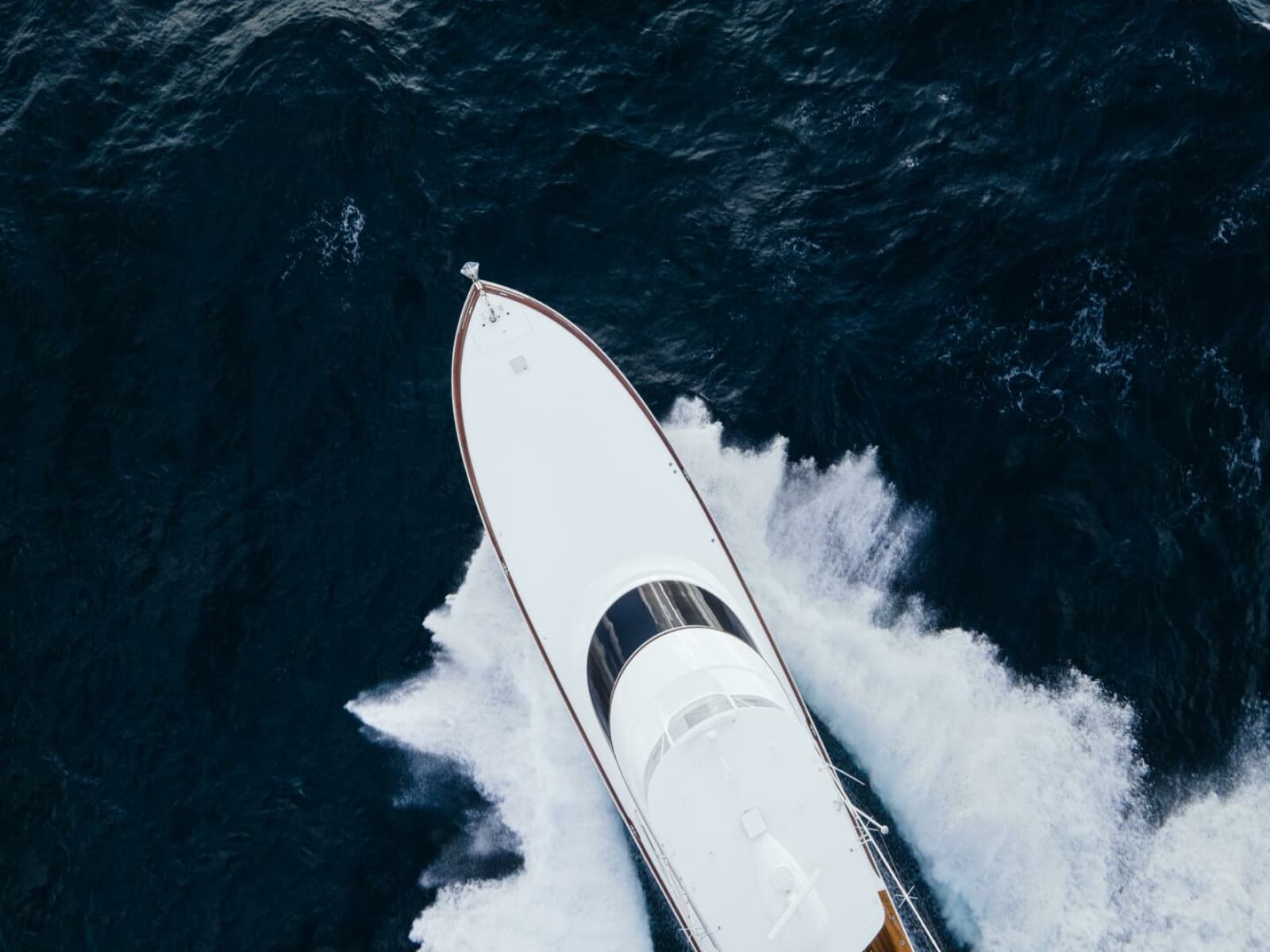 2025 Viking 82 Convertible - Photo 71