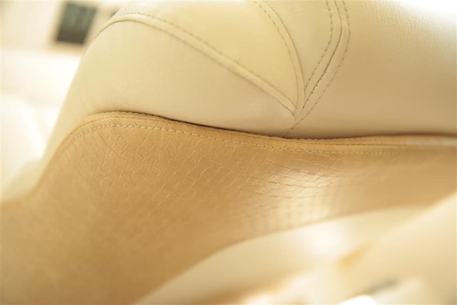 2008 Tiara Yachts 3900 Sovran