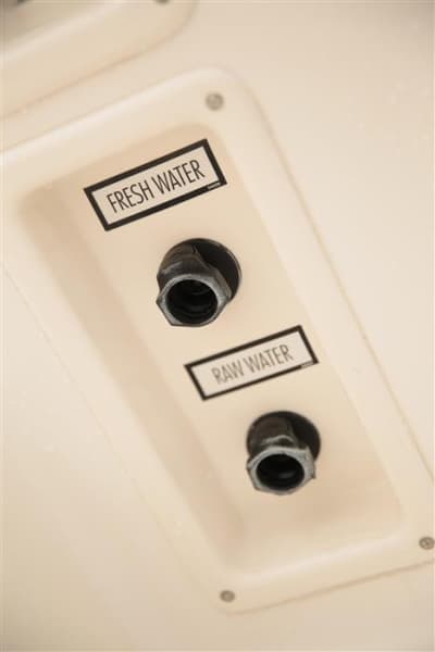 2008 Tiara Yachts 3900 Sovran