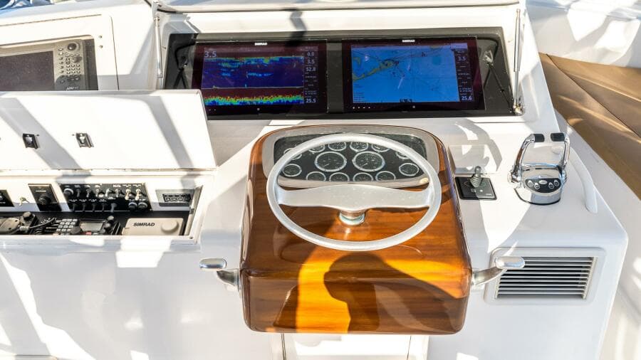 2002 Viking 52 Convertible