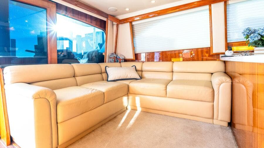 2002 Viking 52 Convertible