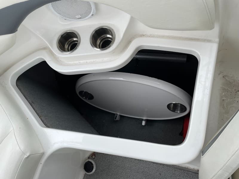 2005 Chaparral 236 Sunesta