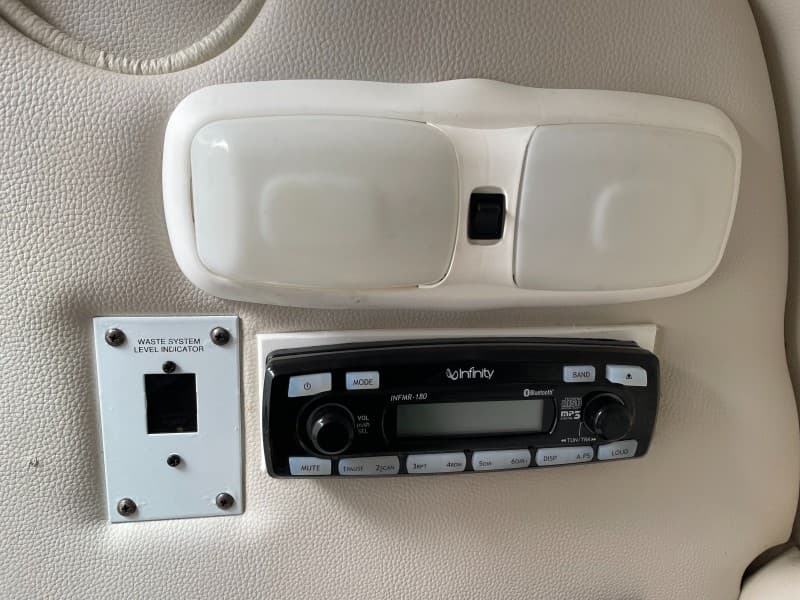 2005 Chaparral 236 Sunesta