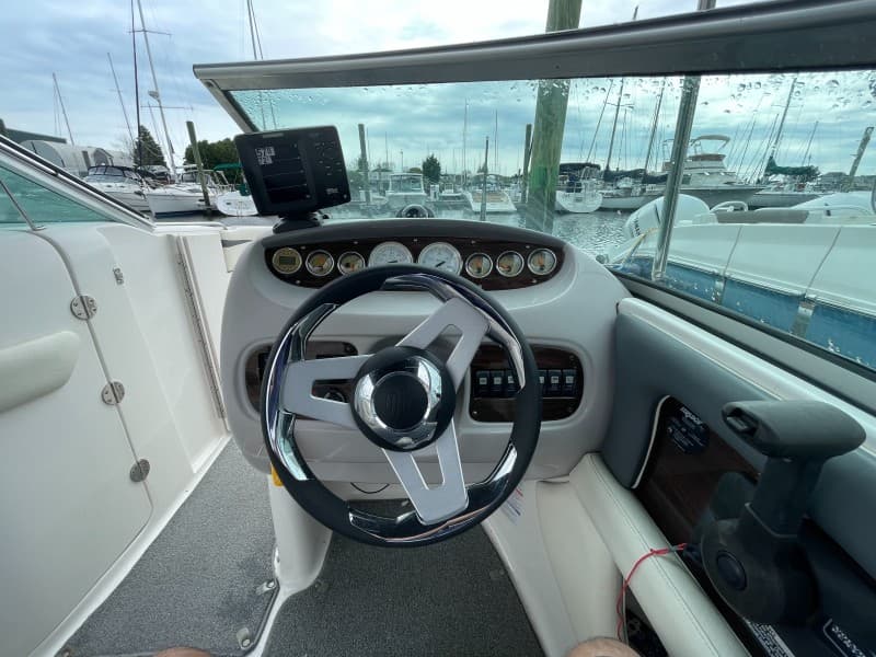 2005 Chaparral 236 Sunesta