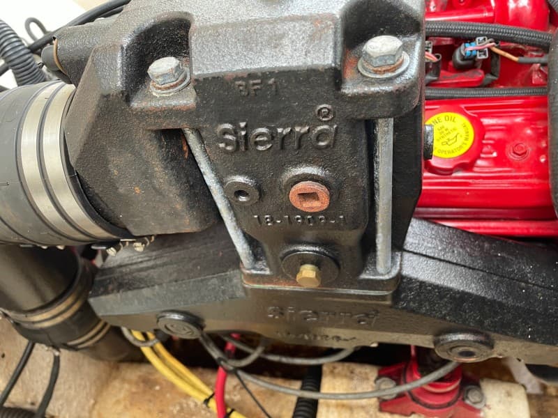 2005 Chaparral 236 Sunesta