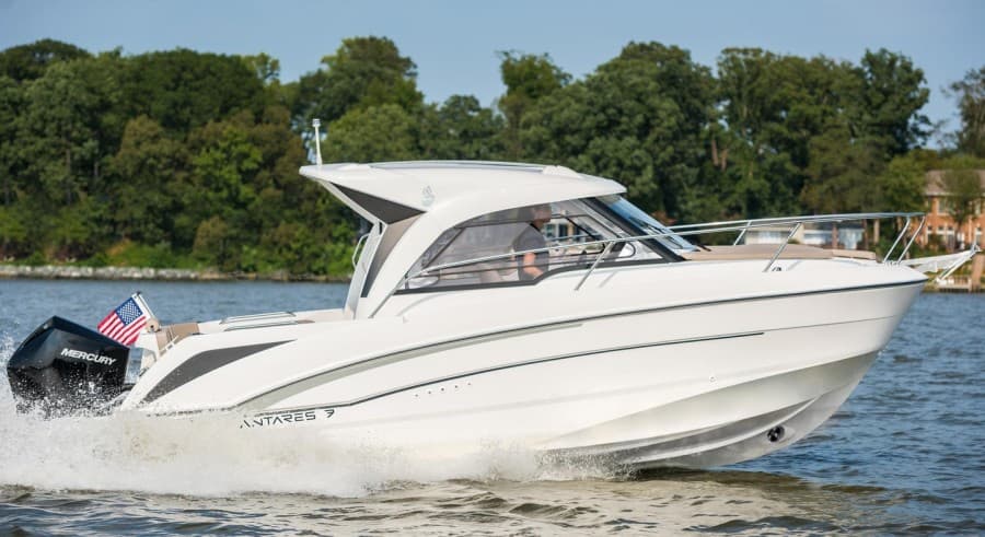 2026 Beneteau Antares 7