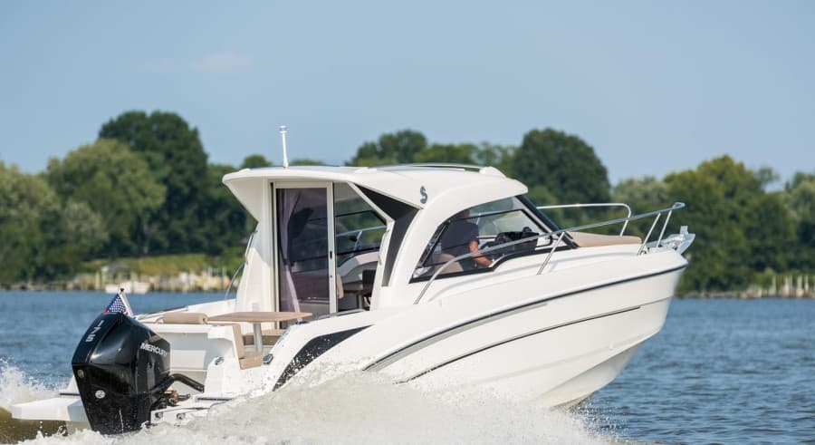 2026 Beneteau Antares 7