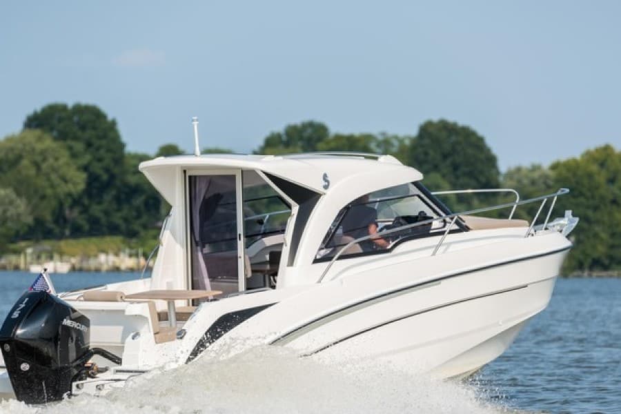 2026 Beneteau Antares 7