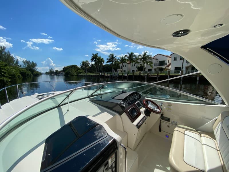 2013 Sea Ray 310 Sundancer